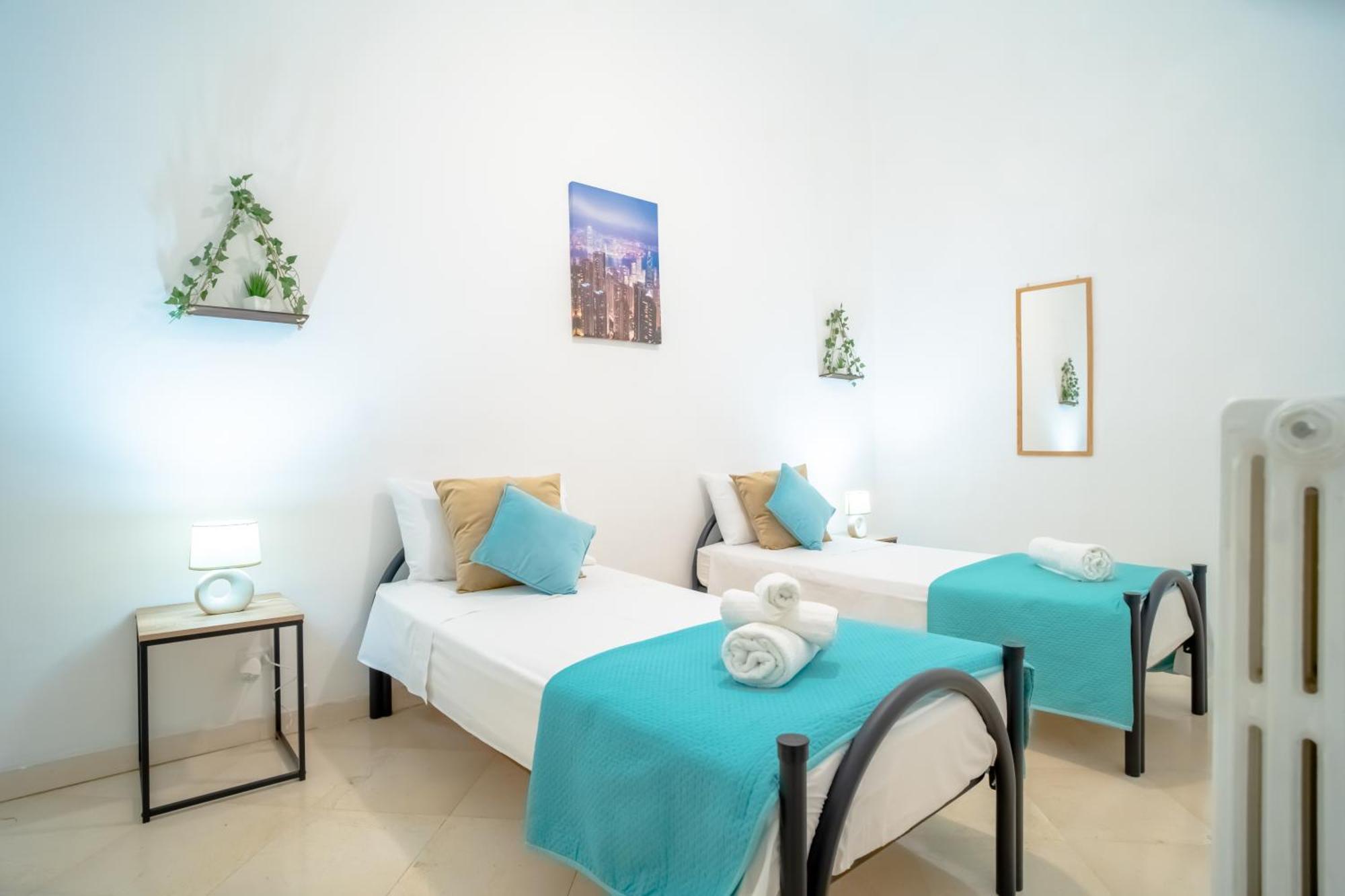 Appartement Dimora Dante 310 à Bari Extérieur photo