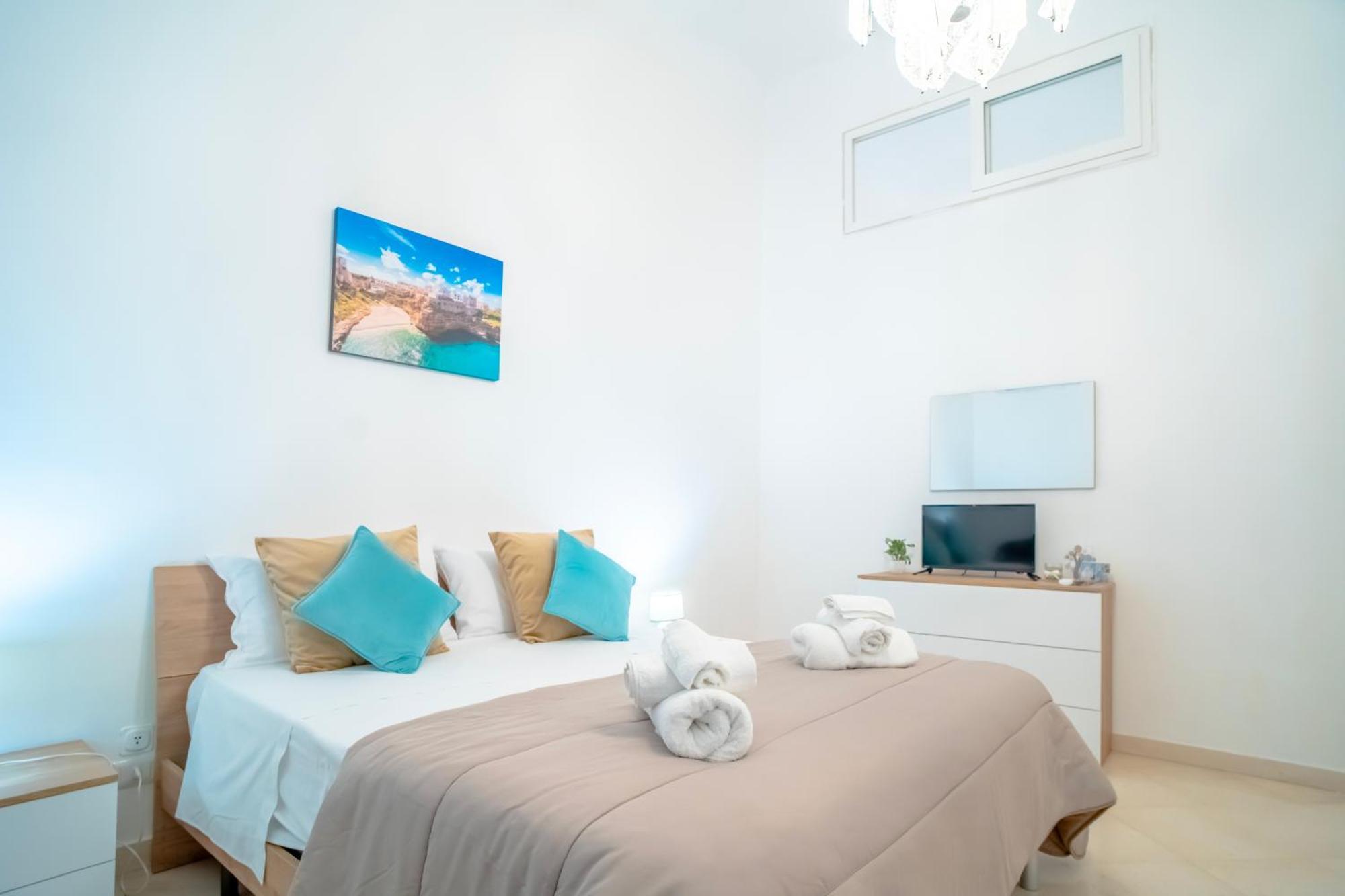 Appartement Dimora Dante 310 à Bari Extérieur photo