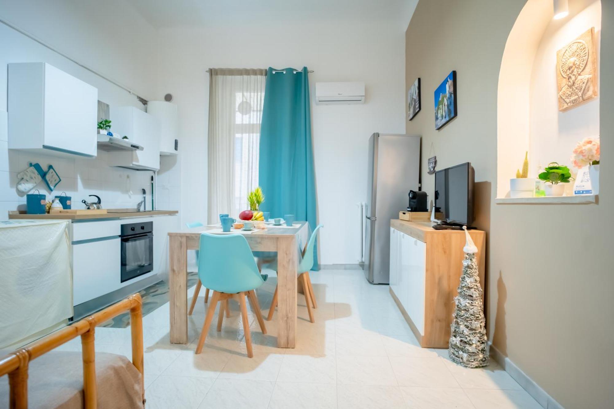 Appartement Dimora Dante 310 à Bari Extérieur photo
