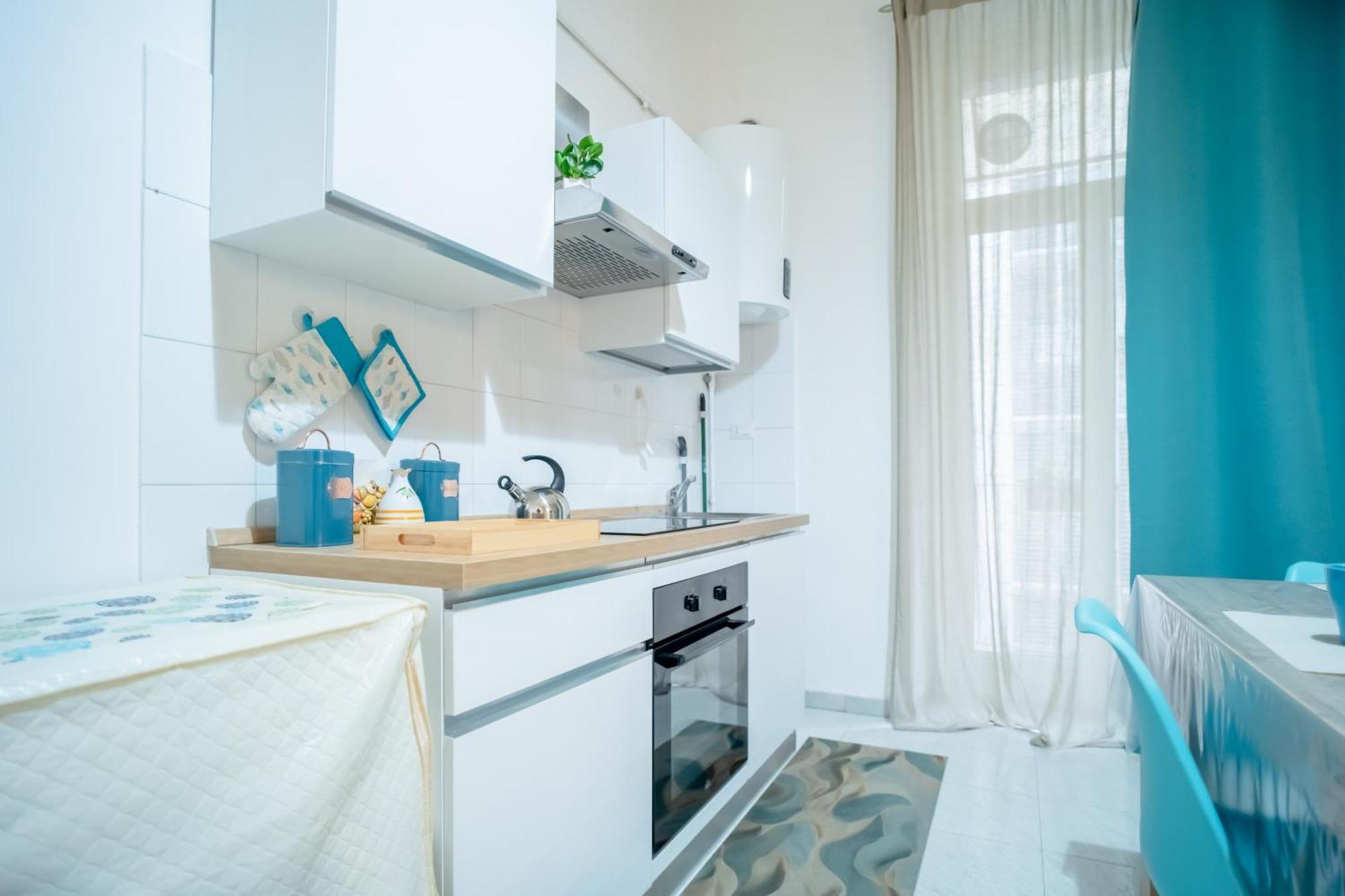 Appartement Dimora Dante 310 à Bari Extérieur photo