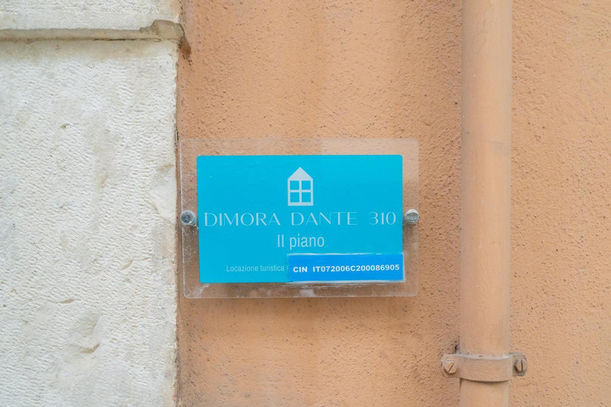 Appartement Dimora Dante 310 à Bari Extérieur photo