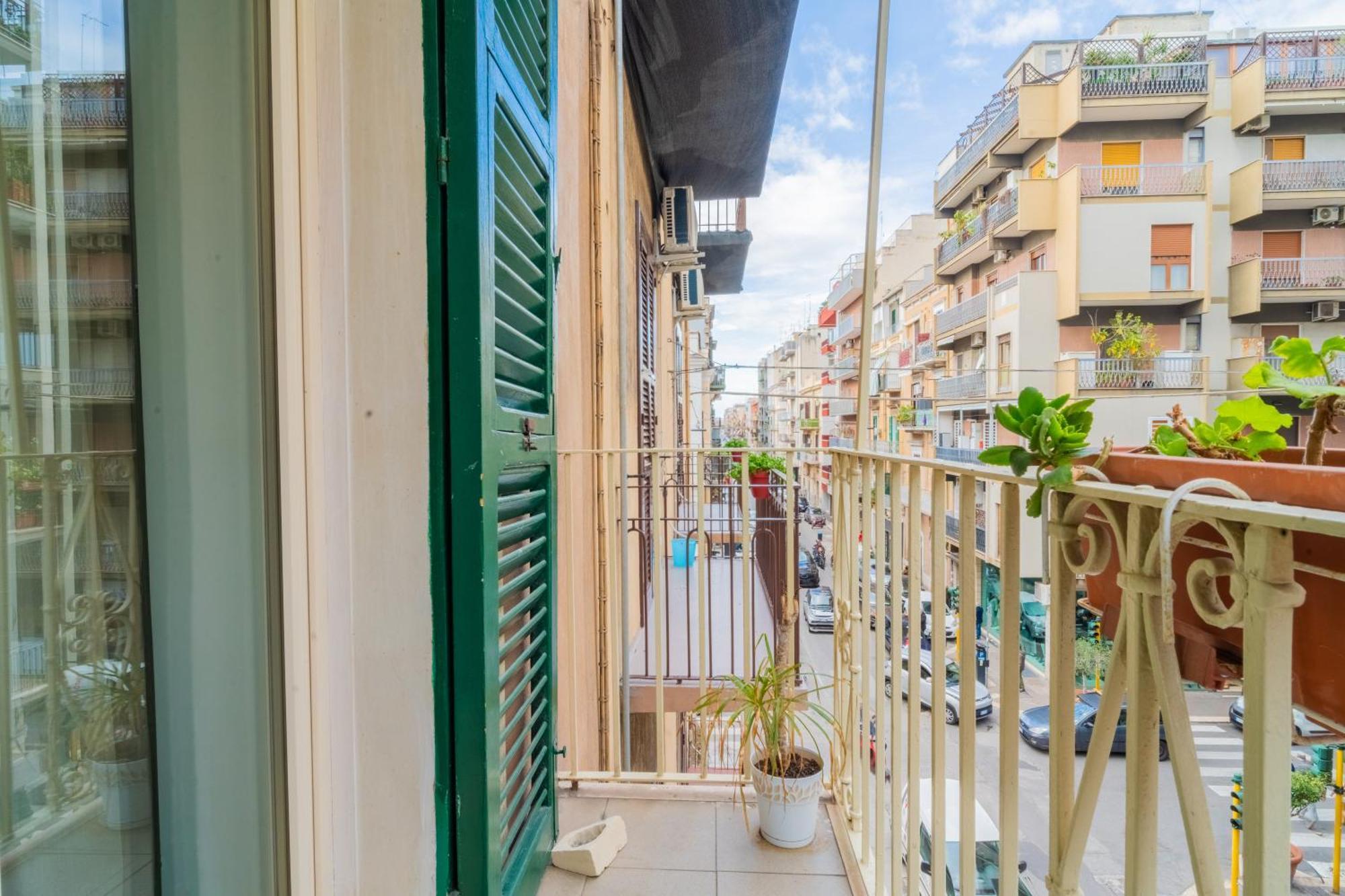 Appartement Dimora Dante 310 à Bari Extérieur photo