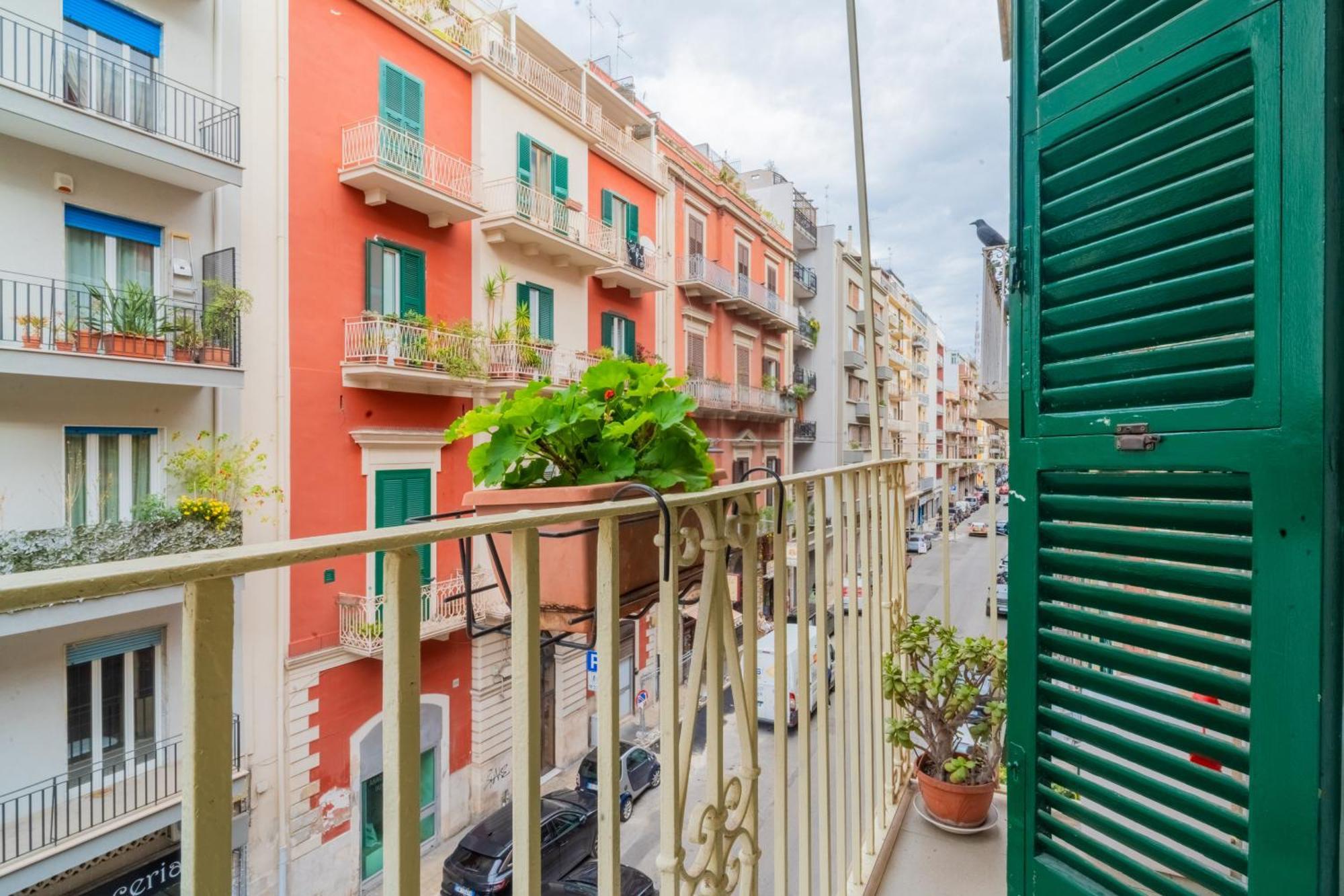 Appartement Dimora Dante 310 à Bari Extérieur photo